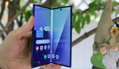 The Z Fold Case vs Caseology: Slim Value vs Premium Foldable Engineering